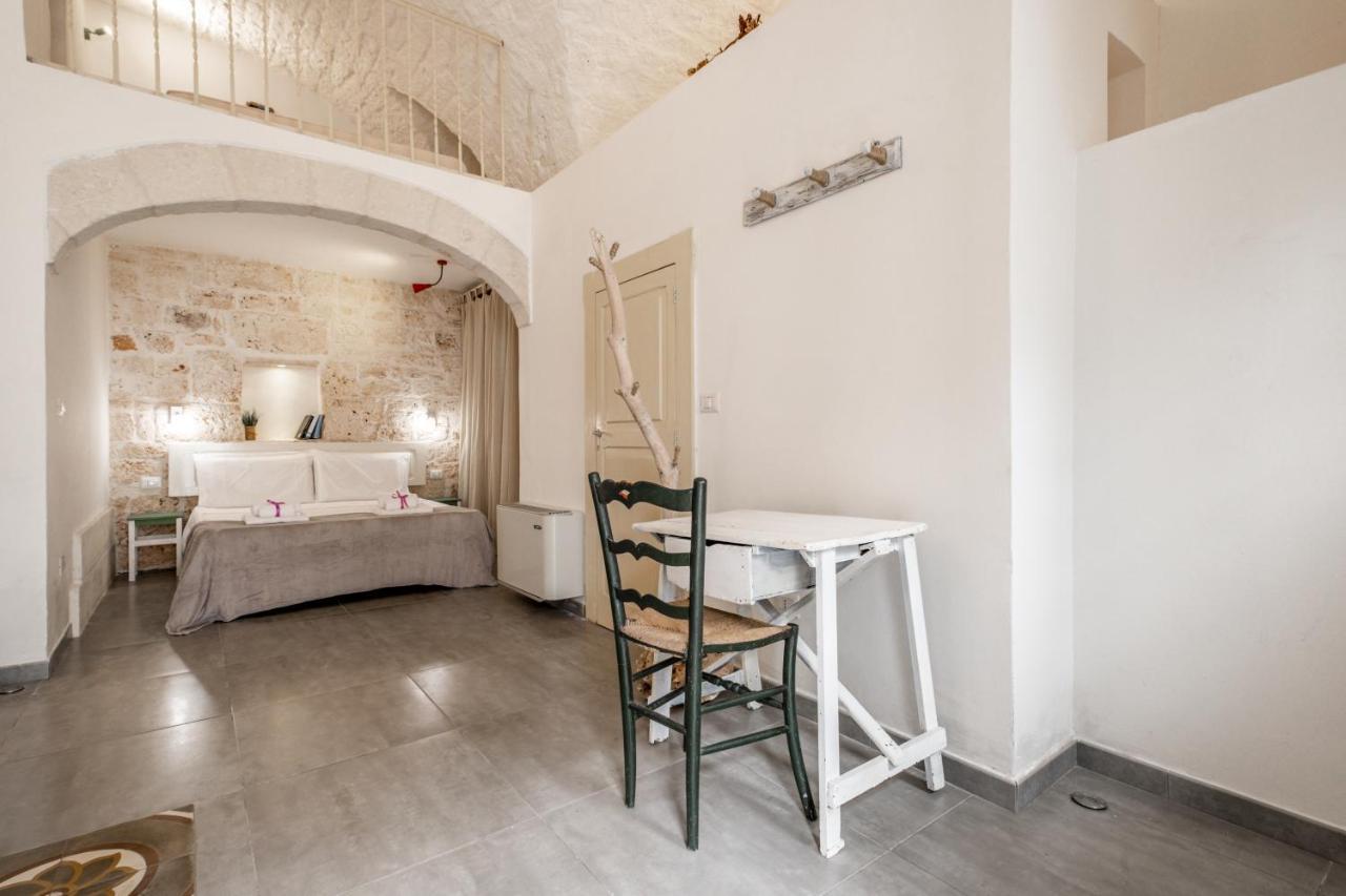 La Casa Nel Vico Pretty Apartment Остуні Екстер'єр фото